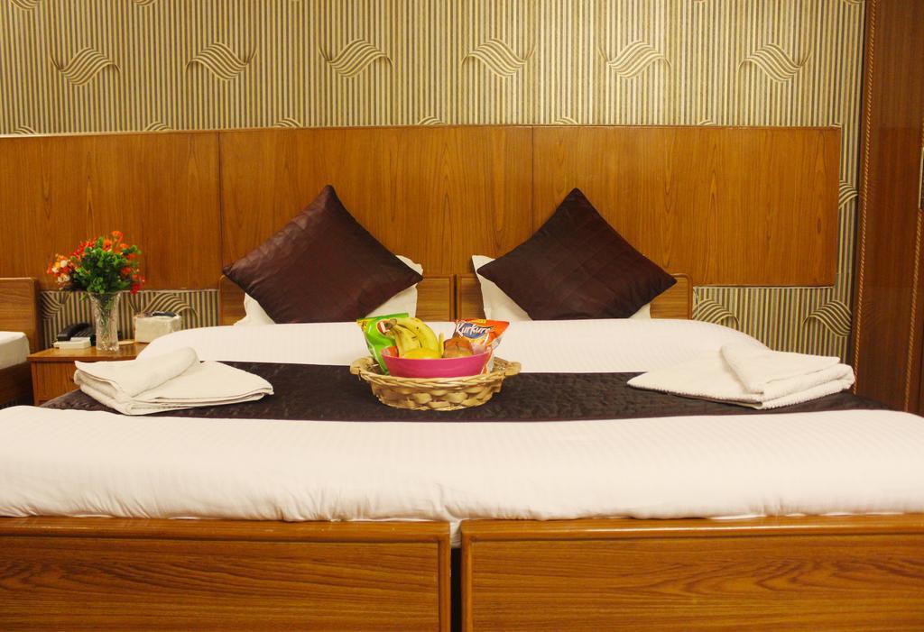 Hotel Delhi Marine Club C6 Vasant Kunj ニューデリー エクステリア 写真